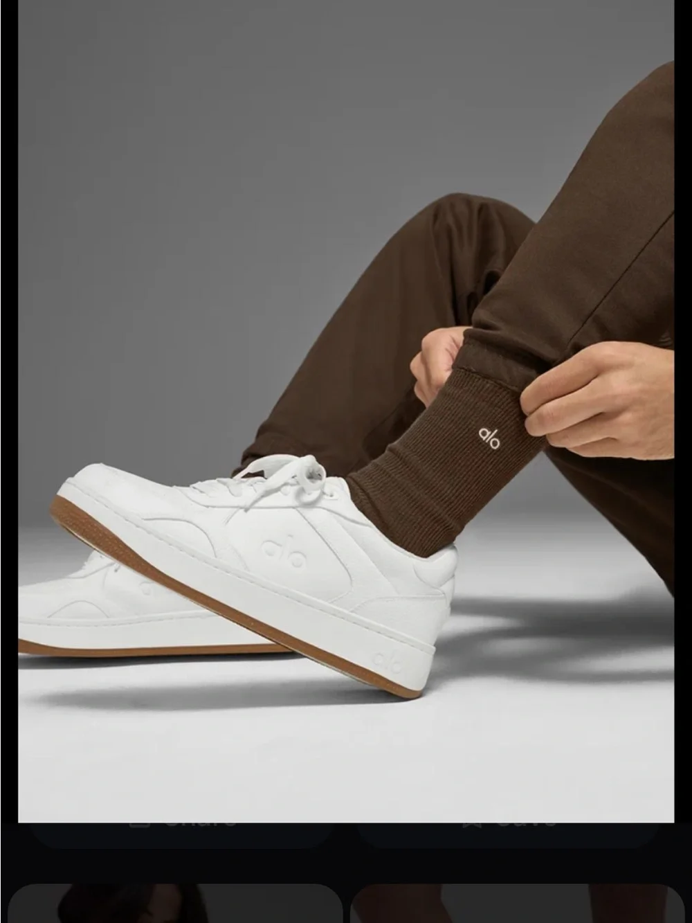 Alo Unisex half crew understated Brown Socks
